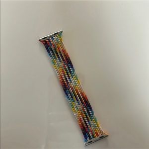 Official Apple Braided Solo Loop Pride Band 2021 Size 4